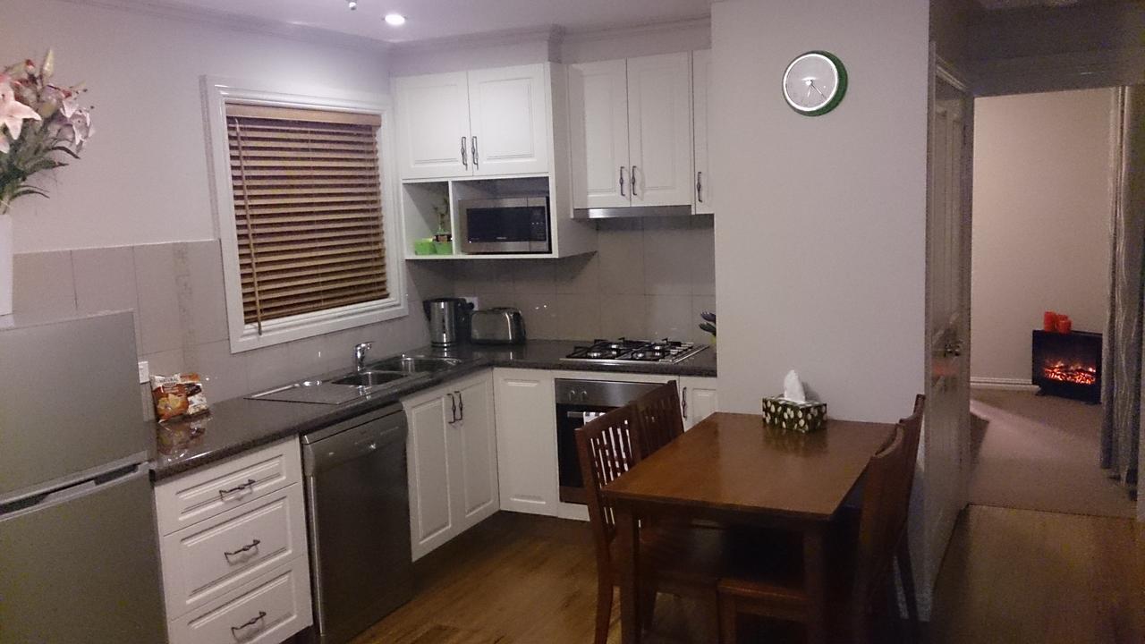 Towac Valley Cabins ออเรนจ์ ห้อง รูปภาพ